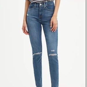 Levi’s 311 Shaping Skinny Hypersoft jeans